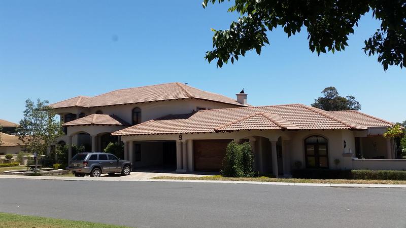 6 Bedroom Property for Sale in Klein Zevenwacht Western Cape